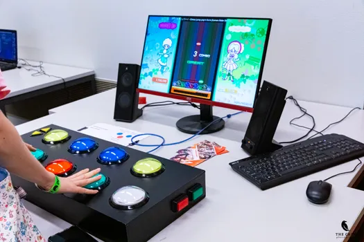 Copyright : Michael Bally